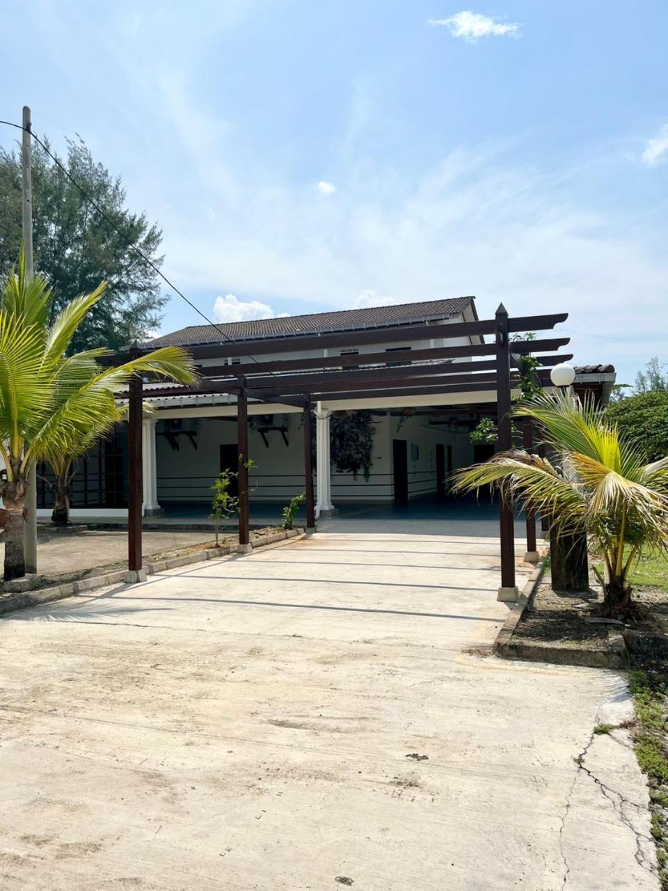 Kanza Beach Inn Маранґ Екстер'єр фото