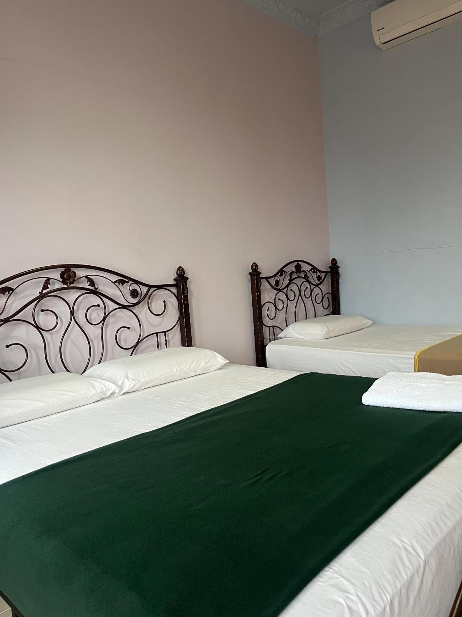 Kanza Beach Inn Маранґ Екстер'єр фото