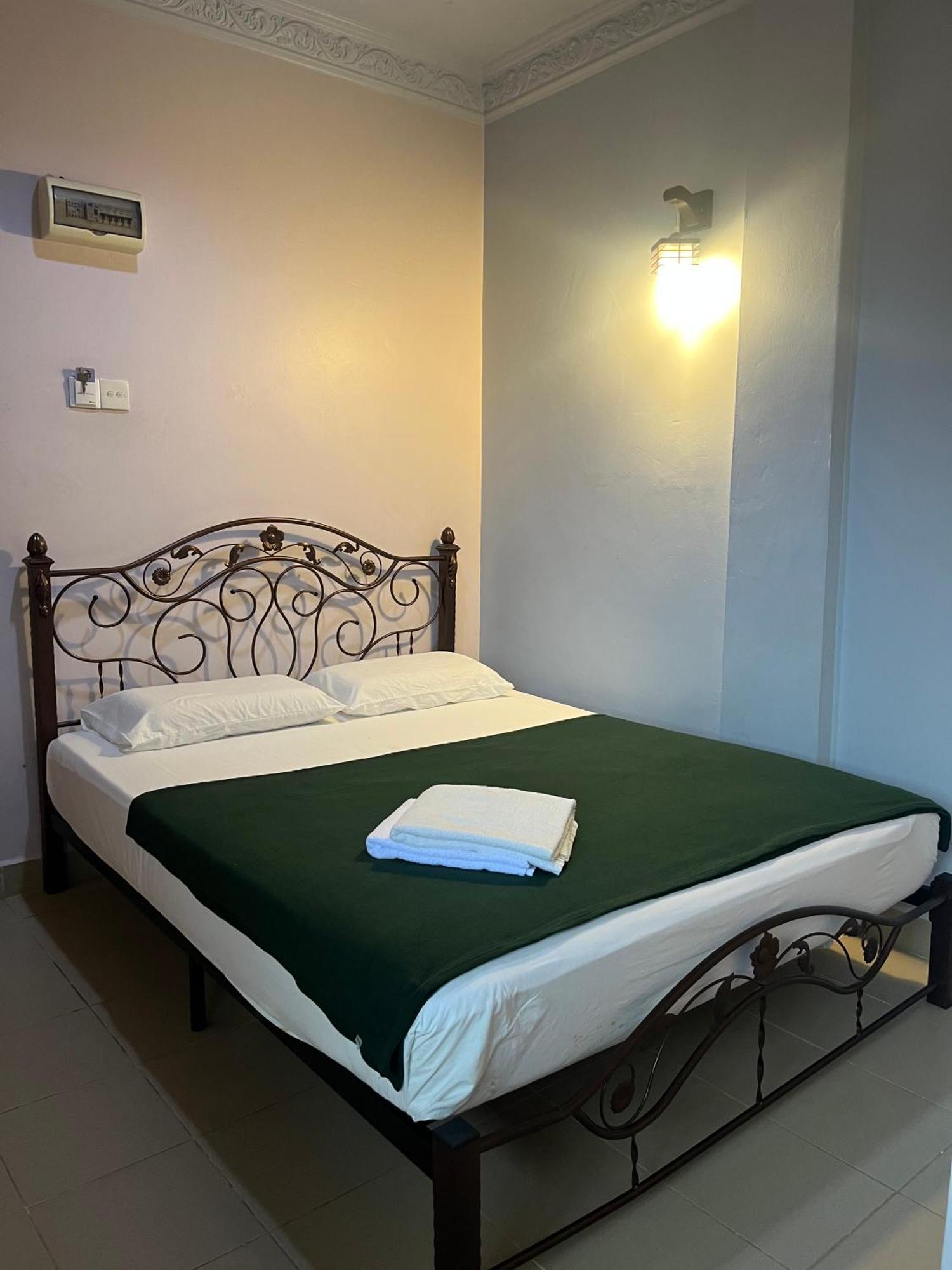 Kanza Beach Inn Маранґ Екстер'єр фото