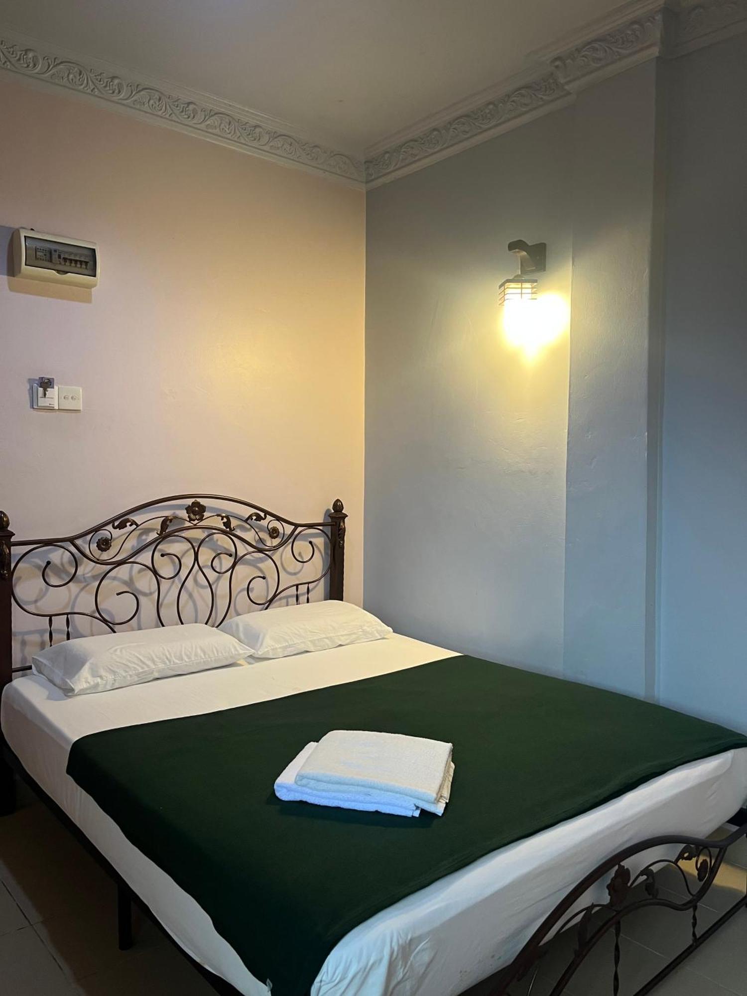 Kanza Beach Inn Маранґ Екстер'єр фото