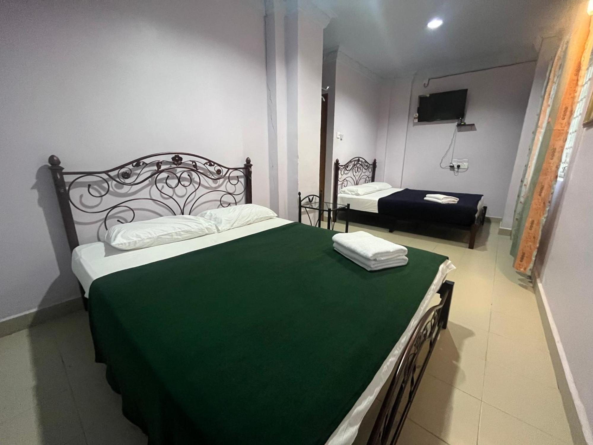 Kanza Beach Inn Маранґ Екстер'єр фото